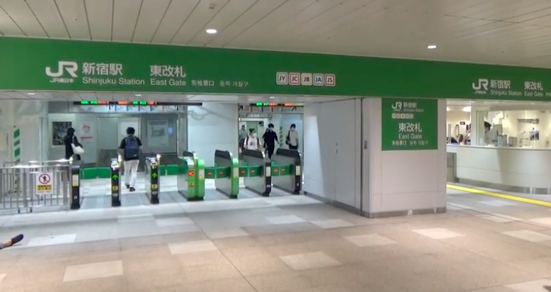 画像 新宿駅 メトロプロムナード の行き方を分かりやすく解説 とにかく丸の内線新宿駅改札を目指して歩こう Mamoblo